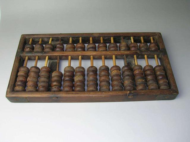 鐵算算盤一肖中特免費(fèi)資料，揭秘彩票預(yù)測(cè)的秘密，揭秘彩票預(yù)測(cè)秘密，鐵算算盤一肖中特免費(fèi)資料揭秘