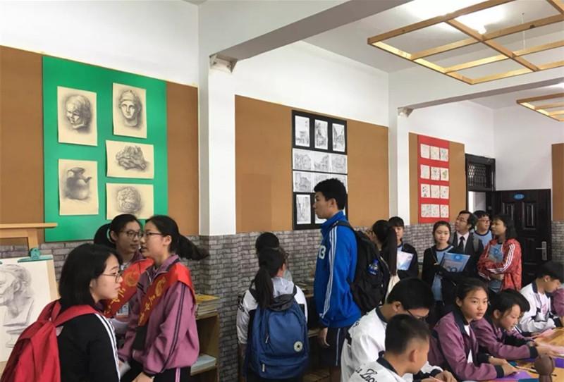 三中三澳門，探索與解析，三中三澳門，深度探索與解析