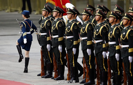 儀仗隊(duì)隊(duì)長(zhǎng)，職責(zé)、角色與SEO優(yōu)化策略探討，儀仗隊(duì)隊(duì)長(zhǎng)職責(zé)與角色及SEO優(yōu)化策略探討