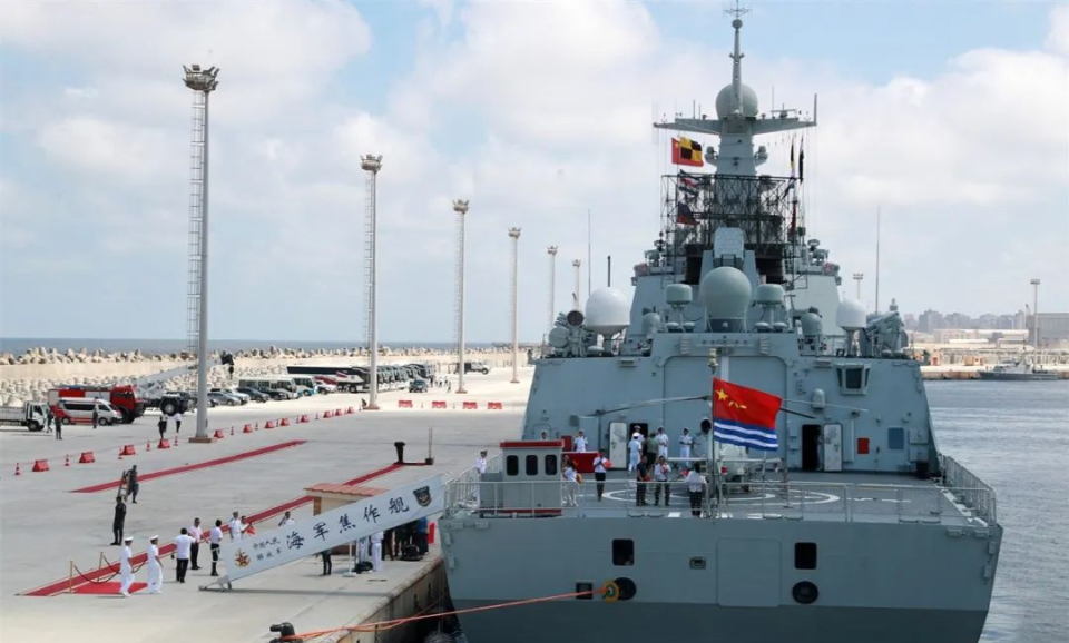 中國(guó)海軍112艦，展現(xiàn)大國(guó)海軍力量的重要標(biāo)志，中國(guó)海軍112艦，大國(guó)海軍力量的驕傲標(biāo)志