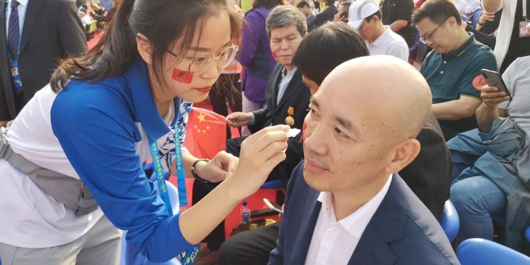 國慶閱兵視頻2019，回顧盛況，完整視頻再現(xiàn)輝煌，2019國慶閱兵回顧，盛況再現(xiàn)，輝煌視頻展現(xiàn)