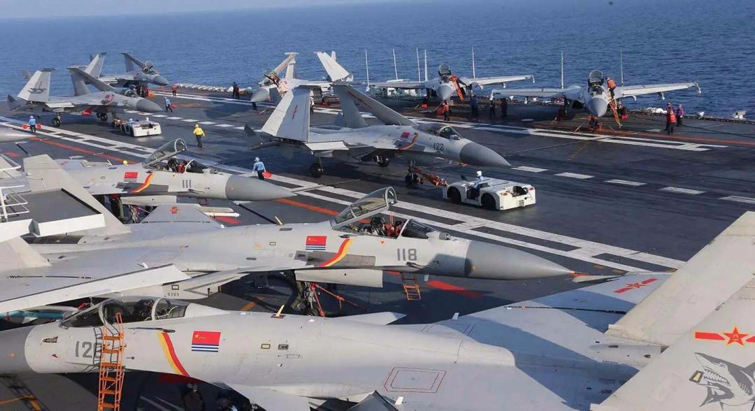 中國同時(shí)開建四艘航母，全球海軍建設(shè)的新里程碑，中國四艘航母同時(shí)開建，全球海軍建設(shè)邁入新紀(jì)元