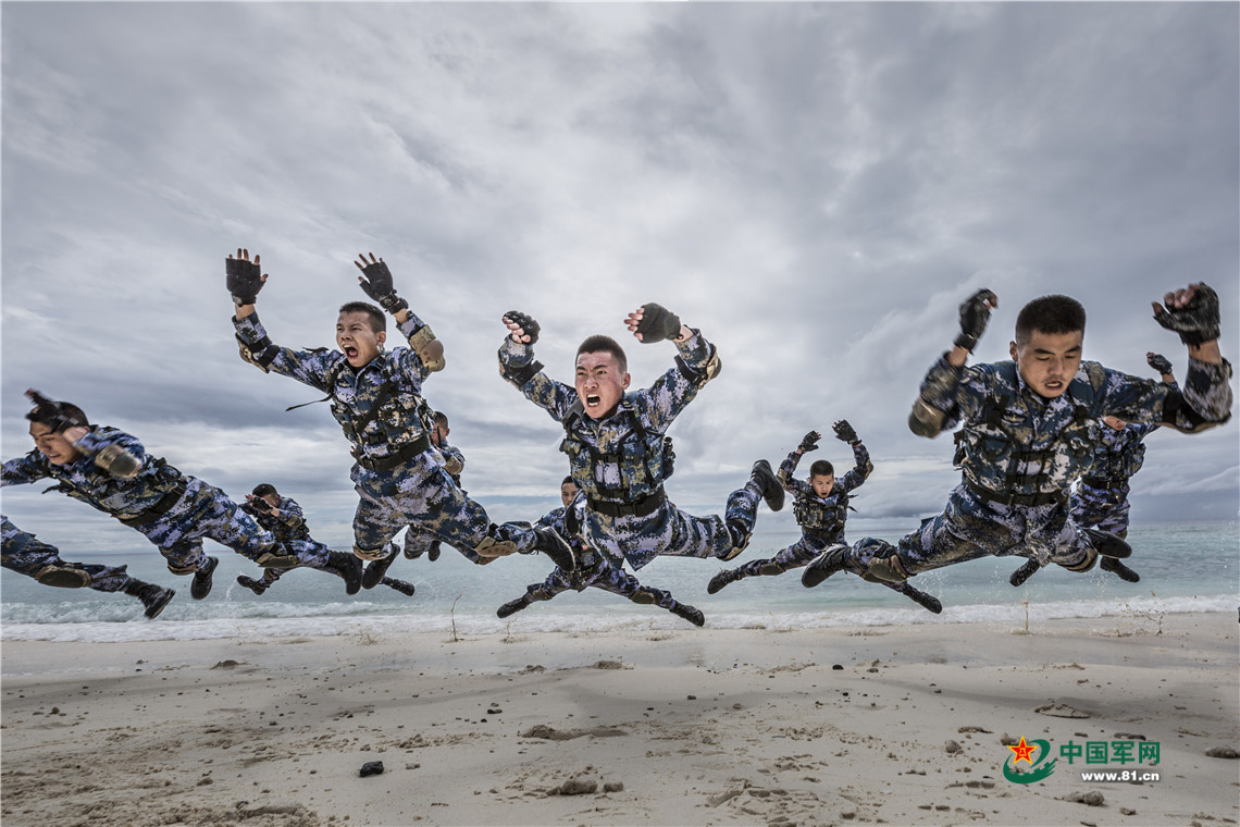 最新軍事圖片高清壁紙，展現(xiàn)現(xiàn)代軍事力量之美，現(xiàn)代軍事力量之美，高清壁紙軍事圖片展示