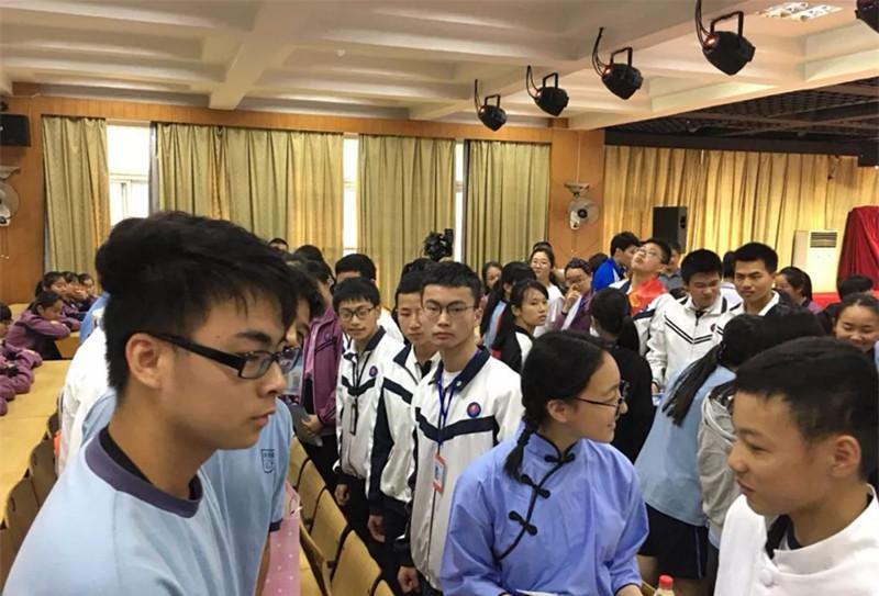新澳門三中三6組免費(fèi)公開——探索與解析，澳門三中三最新6組數(shù)據(jù)解析與探索，免費(fèi)公開揭秘