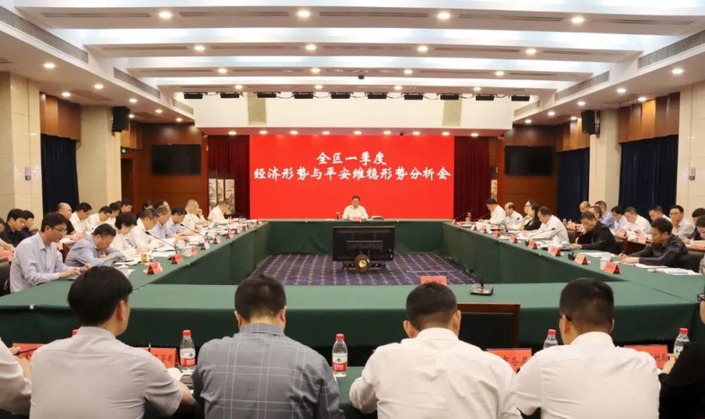 穩(wěn)包三肖必開一期王中王，揭秘彩票背后的秘密與策略，揭秘彩票背后的秘密與策略，穩(wěn)包三肖王中王一期必開！