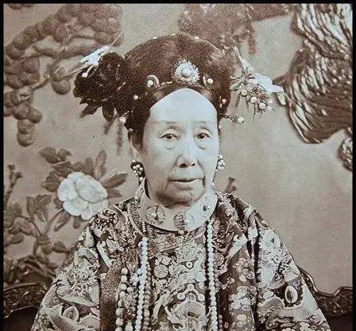 揭秘劉伯溫精準(zhǔn)一肖的神秘面紗，劉伯溫精準(zhǔn)預(yù)測(cè)生肖之謎揭秘