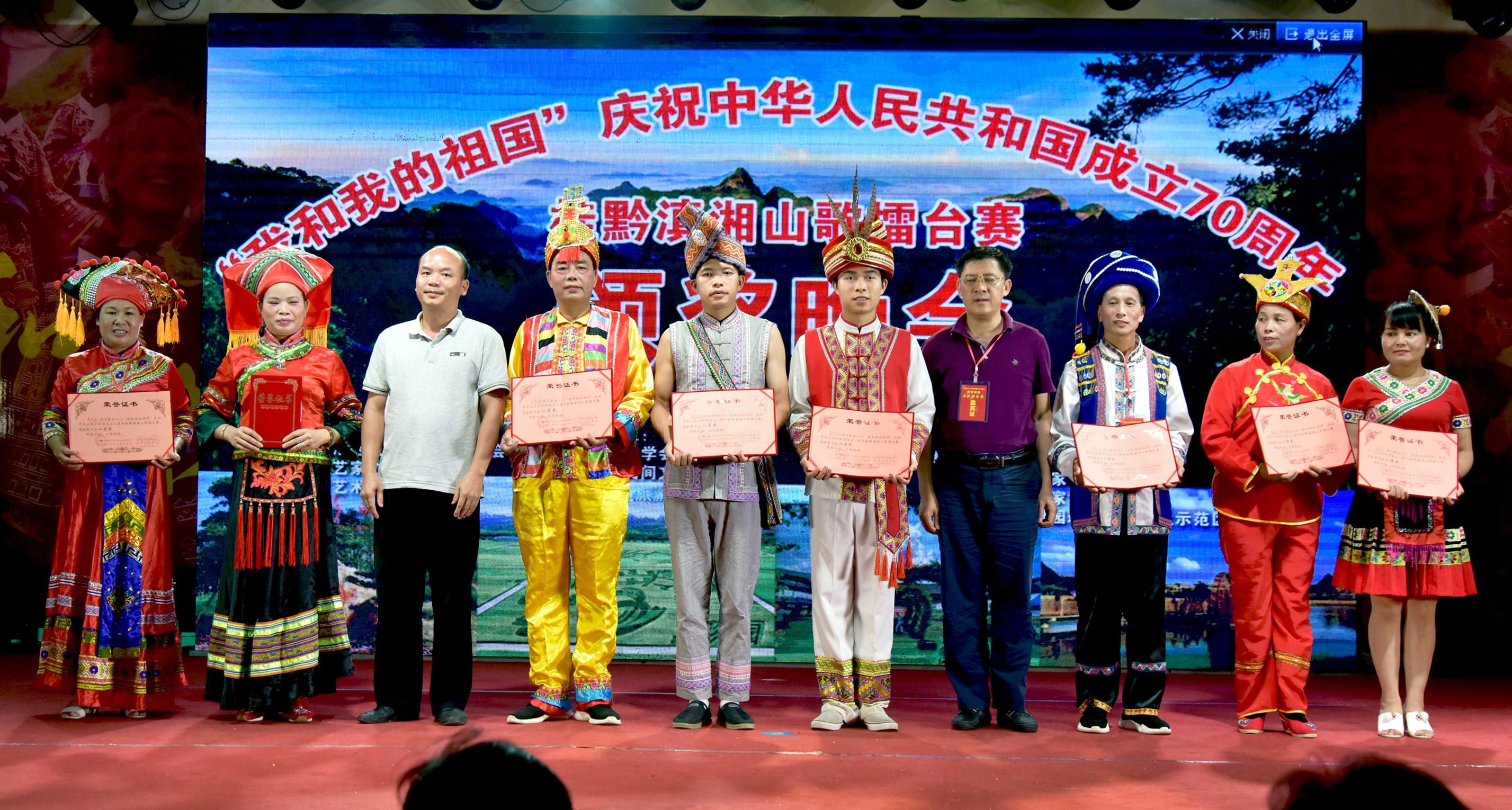 王中王免費四肖選一肖，揭秘真相與策略，王中王免費四肖選一肖，真相揭秘與策略探討