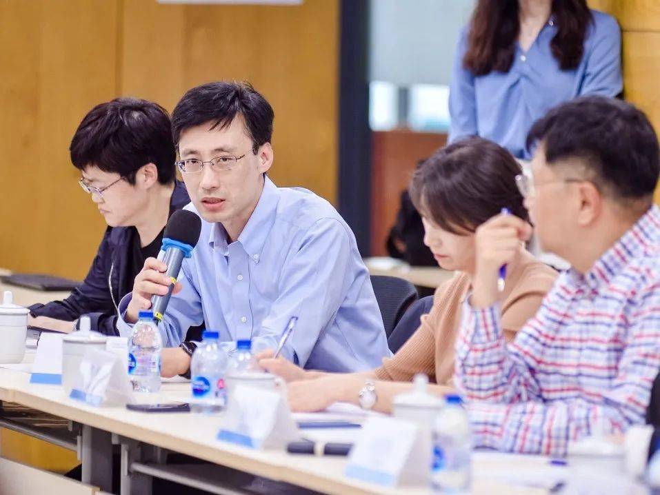 王中王一肖中持嗎？深度解析背后的故事與真相，揭秘王中王一肖背后的故事與真相，深度解析與真相探討