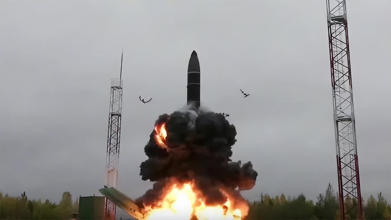 第四艘航母獲得央視官宣，中國海軍力量再添新篇章，中國海軍再添新篇章，第四艘航母獲央視官宣亮相