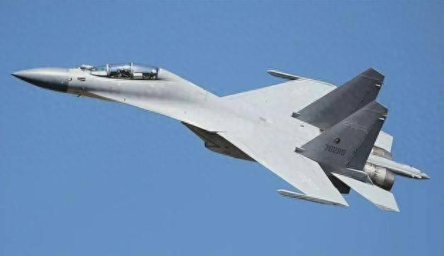 殲-11戰(zhàn)機，幾代戰(zhàn)機中的佼佼者，殲-11戰(zhàn)機，幾代戰(zhàn)機中的翹楚