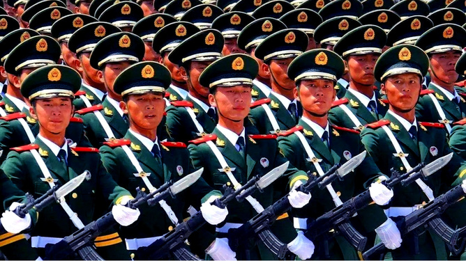 中國閱兵盛典，2022年完整版回顧與展望，中國閱兵盛典回顧與展望，2022年完整版精彩瞬間與未來展望