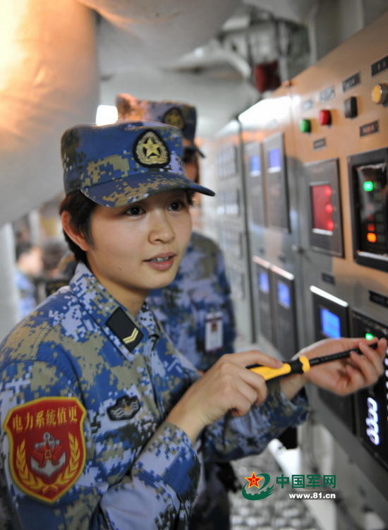 遼寧艦上的女兵角色與職責(zé)解析，遼寧艦上的女兵角色與職責(zé)探討