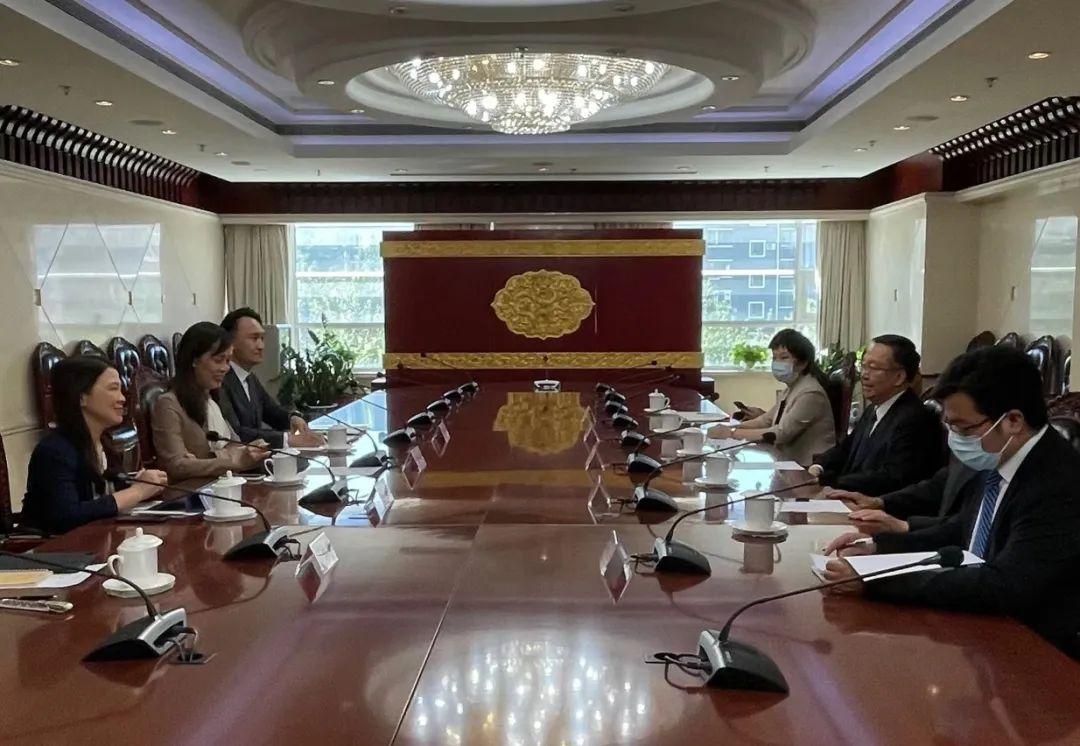 探索未來，2025新澳門正版免費(fèi)資本車展望，2025新澳門資本車展望，探索未來發(fā)展趨勢(shì)