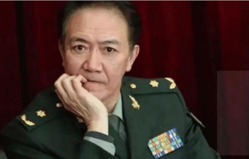 李幼斌個人資料軍銜詳解，李幼斌個人資料及軍銜詳解