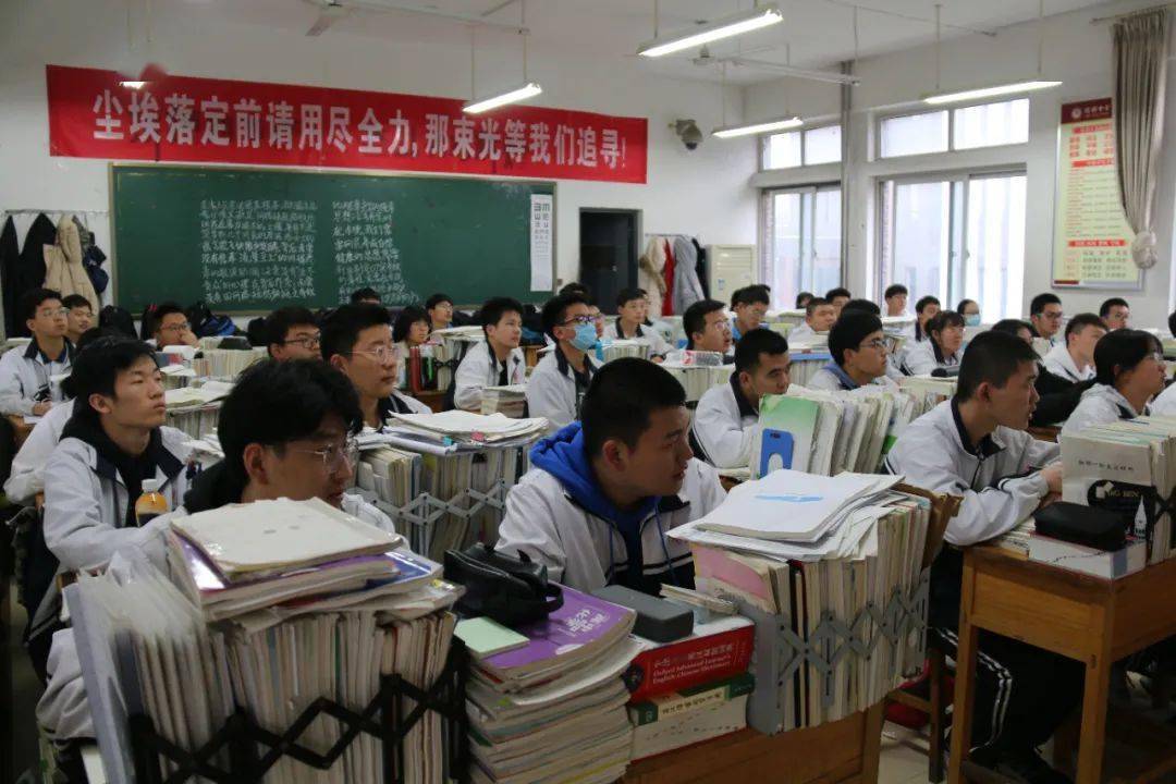 香港必中一組三中三，揭秘彩票背后的秘密與策略，揭秘彩票背后的秘密與策略，香港三中三必中組合探討