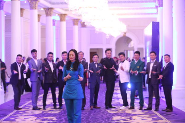 六肖期期中特一王中王，揭秘生肖運(yùn)勢(shì)與成功秘訣，揭秘生肖運(yùn)勢(shì)與成功秘訣，六肖期期中特一王中王的秘密探尋